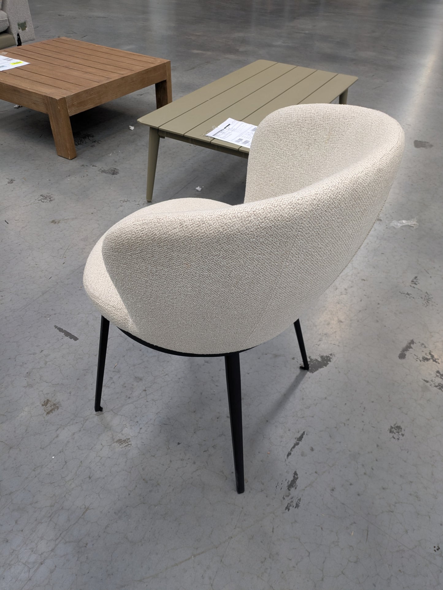 VICDC CLV20225 Selena Carver Chair Crush Ivory