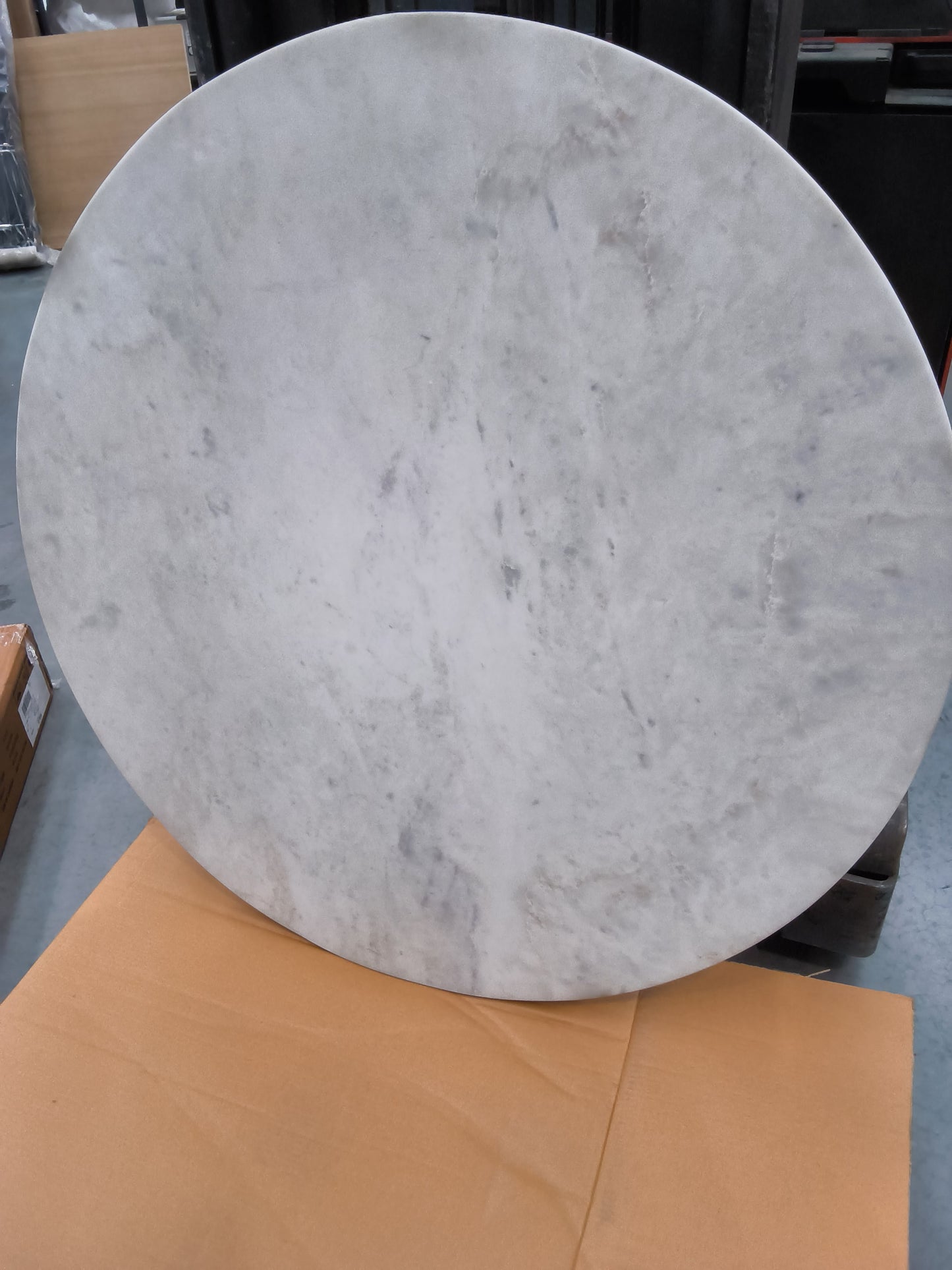 VICDC CLV20264 Nesst Dining table Natural/Marble