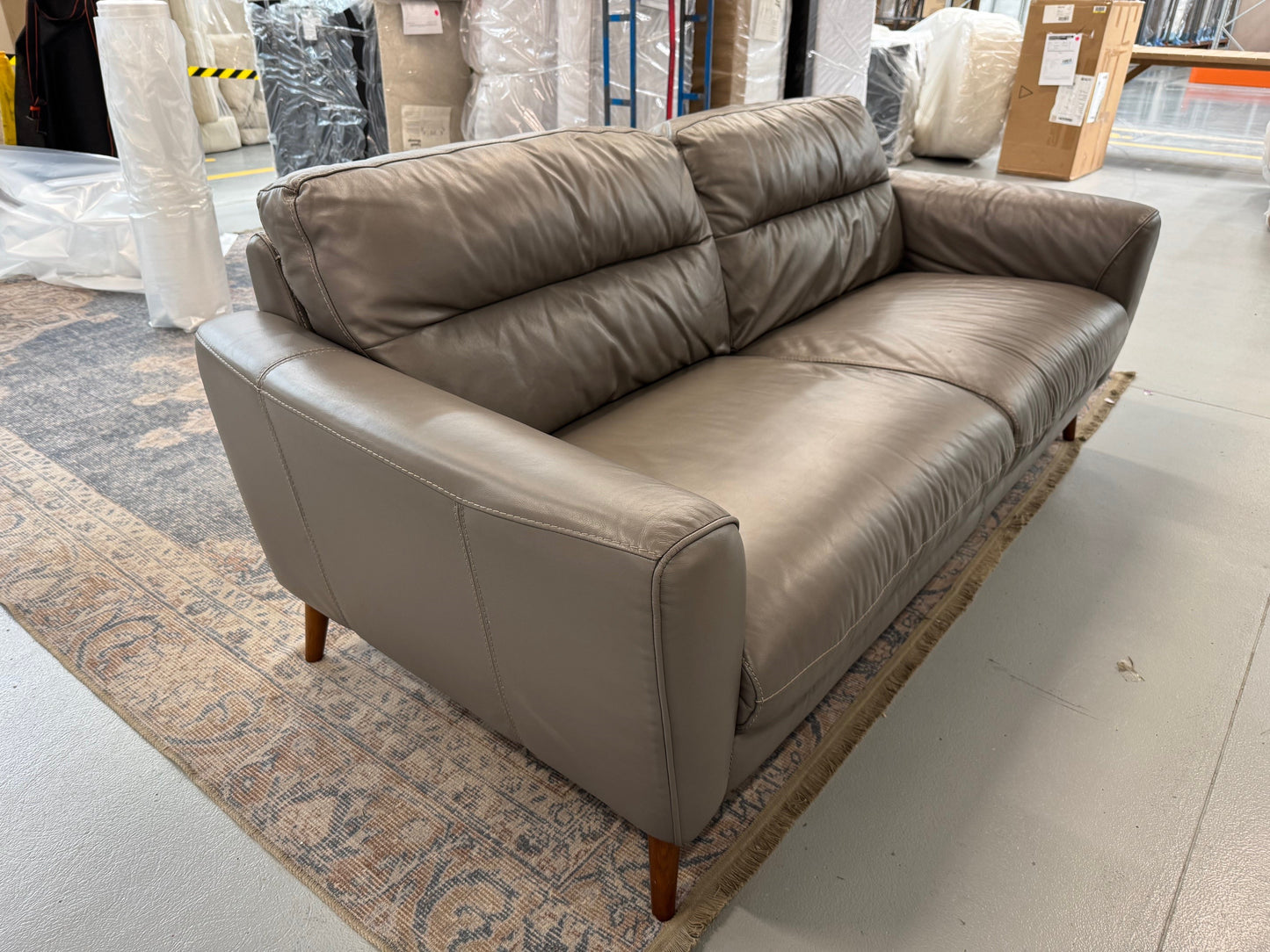 VICDC Fistral Sofa 3S Lawson Elephant VRS131766 24261760