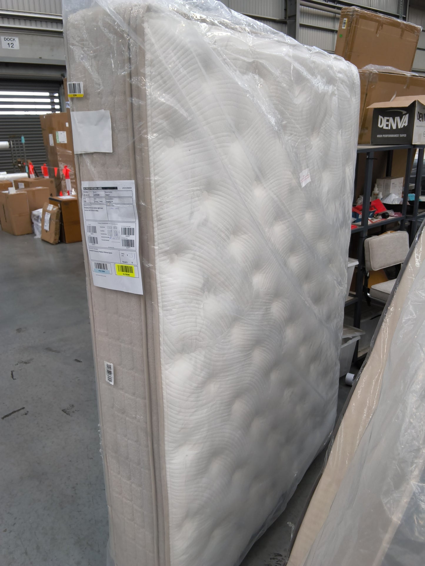 VICDC CLV20254 Clovelly Queen Medium Mattress