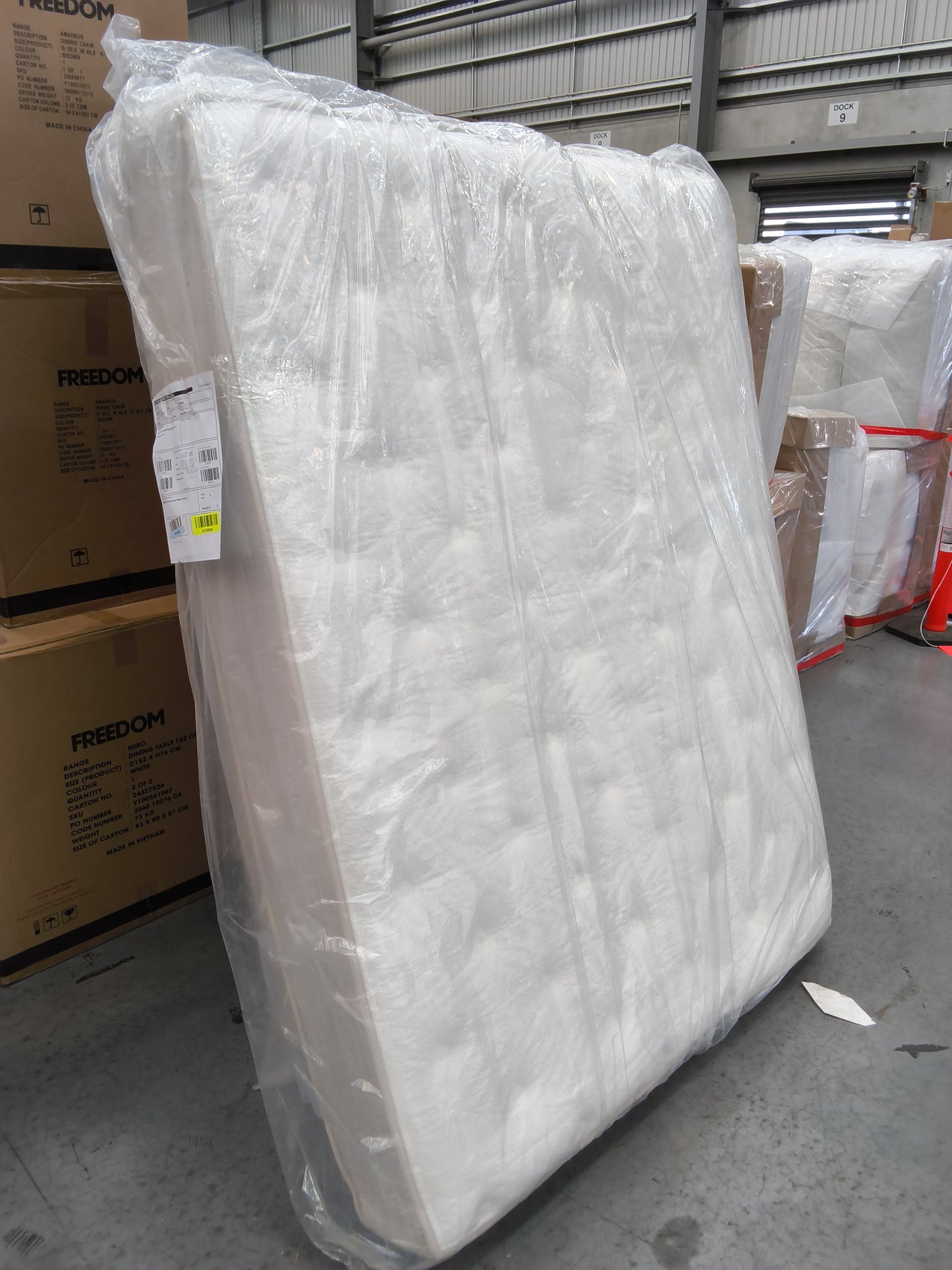VICDC CLV20254 Clovelly Queen Medium Mattress