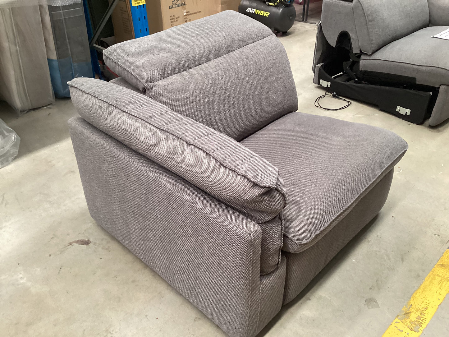 QLD QRS22784 Sorrento Electric Recliner Modular 1.5S (1of2)