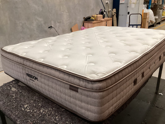 QLD QRS23308 Celestial Medium Mattress Double