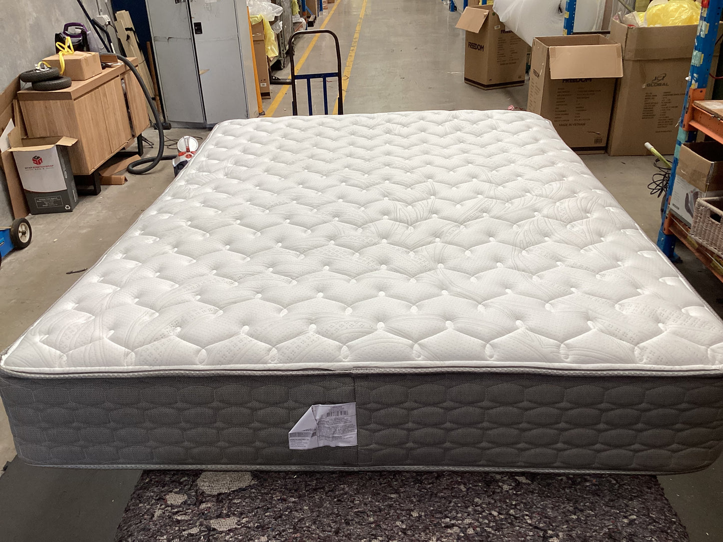 QLD QRS22953 Sealy Cygnus Firm Mattress Queen