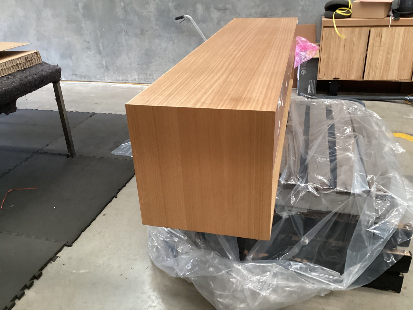 QLD QRS23375 Burleigh Entertainment Unit   Natural