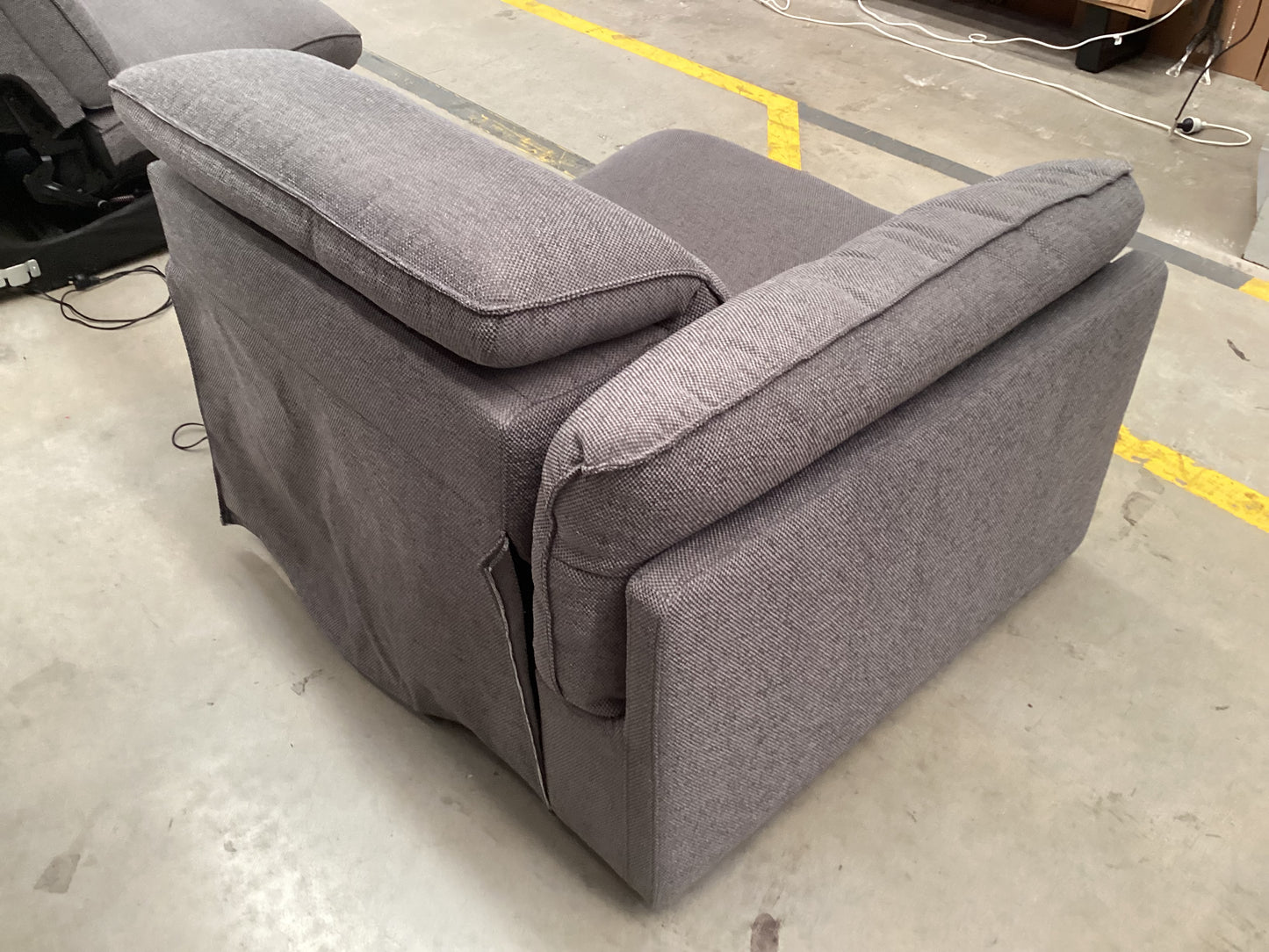 QLD QRS22784 Sorrento Electric Recliner Modular 1.5S (1of2)