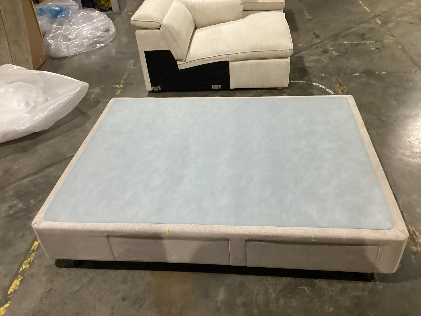 NSW CLN10734 Freedom Platform 4 Drawer Base Queen Taupe