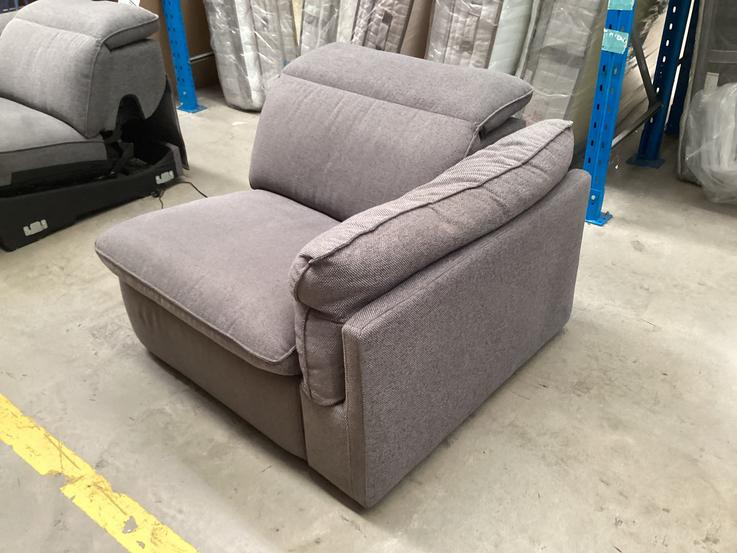 QLD QRS22800 Sorrento Electric Recliner Modular 1.5S (2of2)