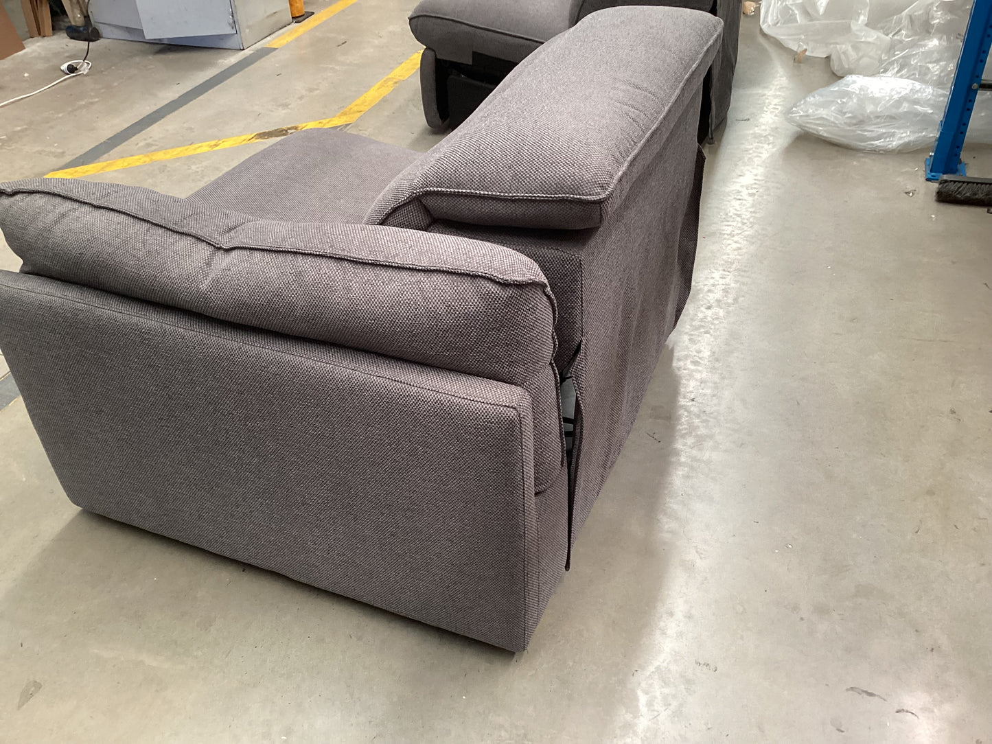 QLD QRS22785 Sorrento Electric Recliner Modular 1.5S (2of2)