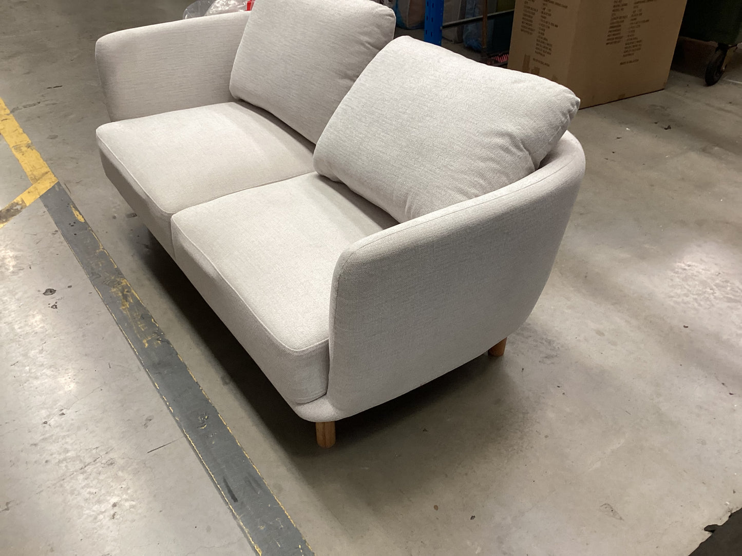 QLD QRS22872 Cleo Sofa 2S Natural Leg Hervey Natural