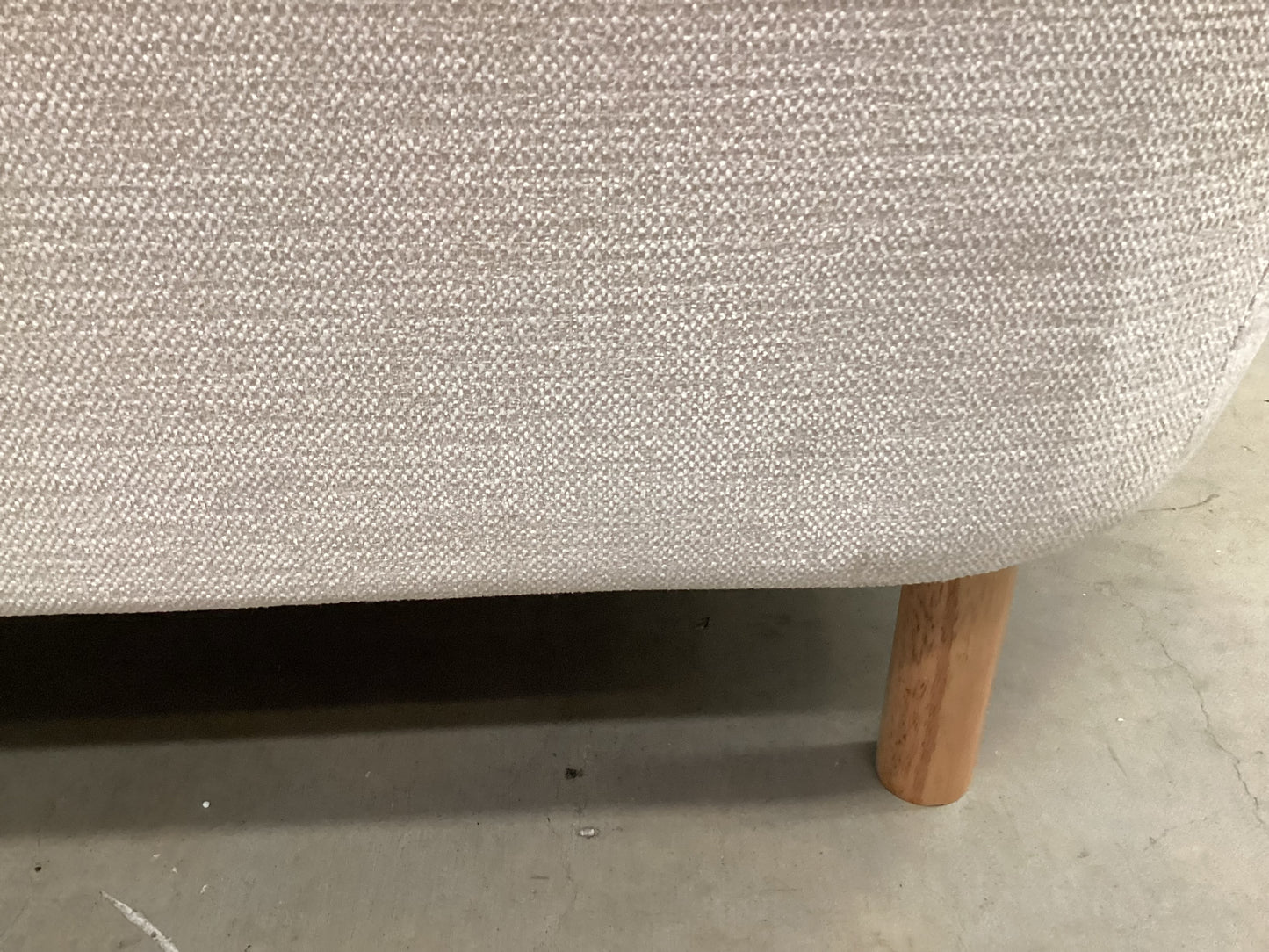 QLD QRS22872 Cleo Sofa 2S Natural Leg Hervey Natural