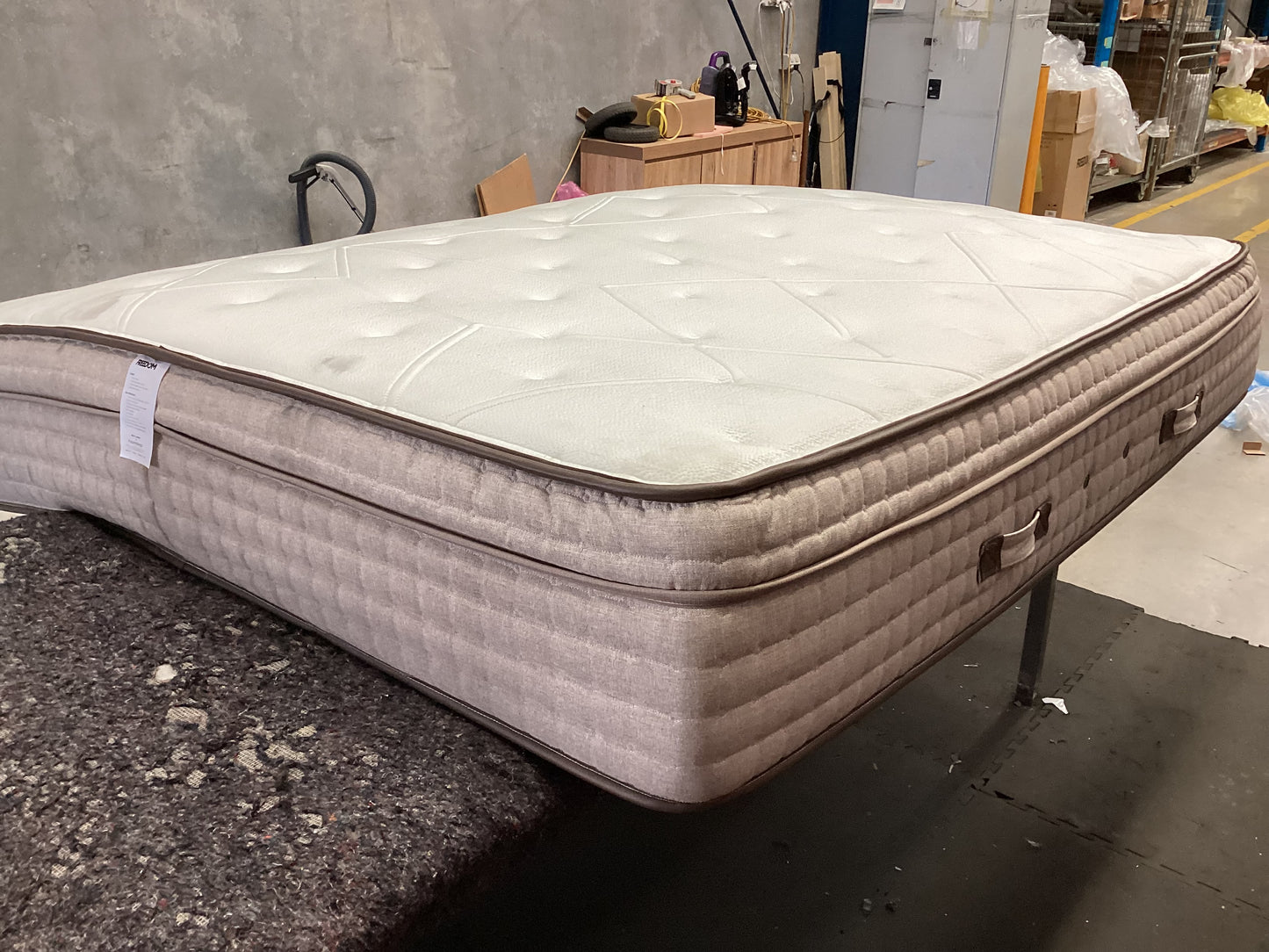 QLD QRS23394 Celestial Plush Mattress King by Freed