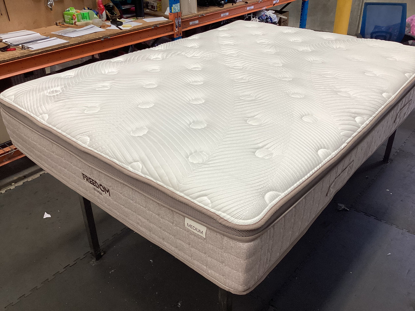 QLD QRS23273 Stratus Medium Mattress Double