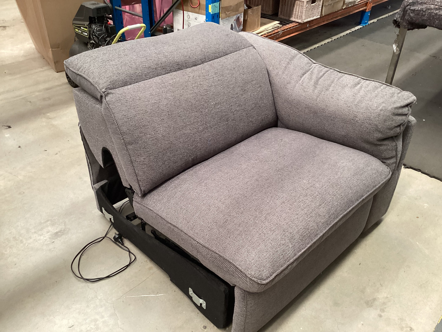 QLD QRS22785 Sorrento Electric Recliner Modular 1.5S (2of2)