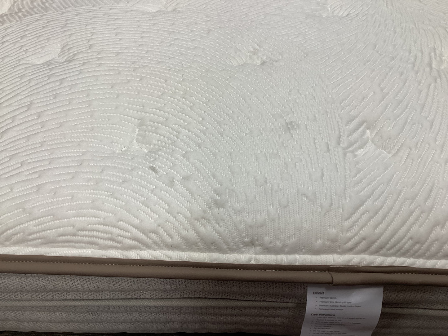 QLD QRS23285 Orion Medium Mattress King