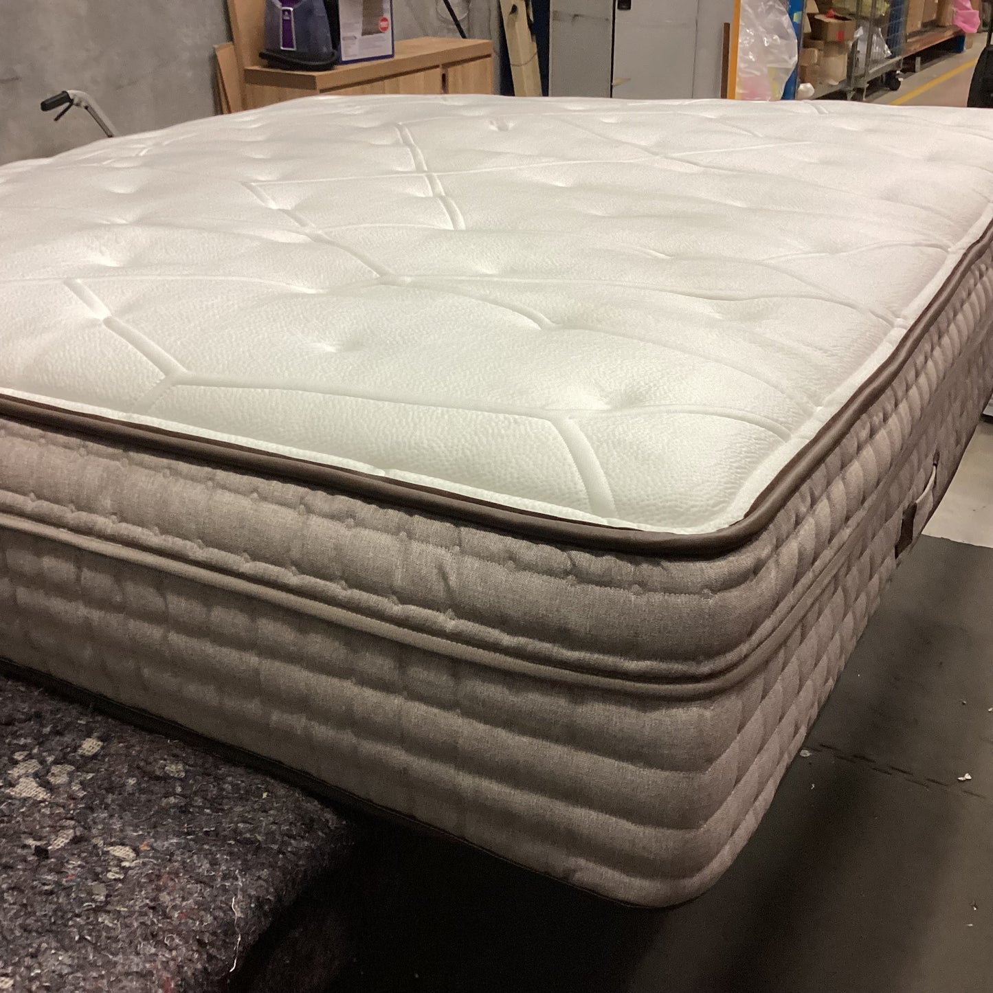 QLD QRS22884 Celestial Plush Mattress King