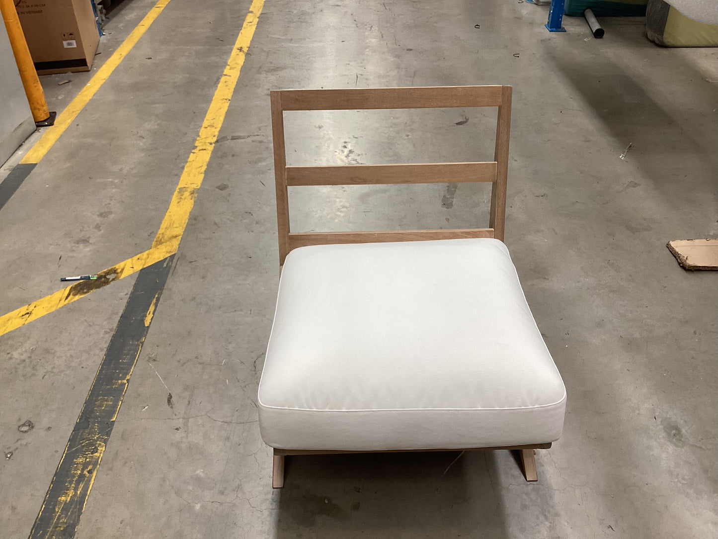 QLD QRS23043 Palm Springs Occasional Armchair Oak Leg