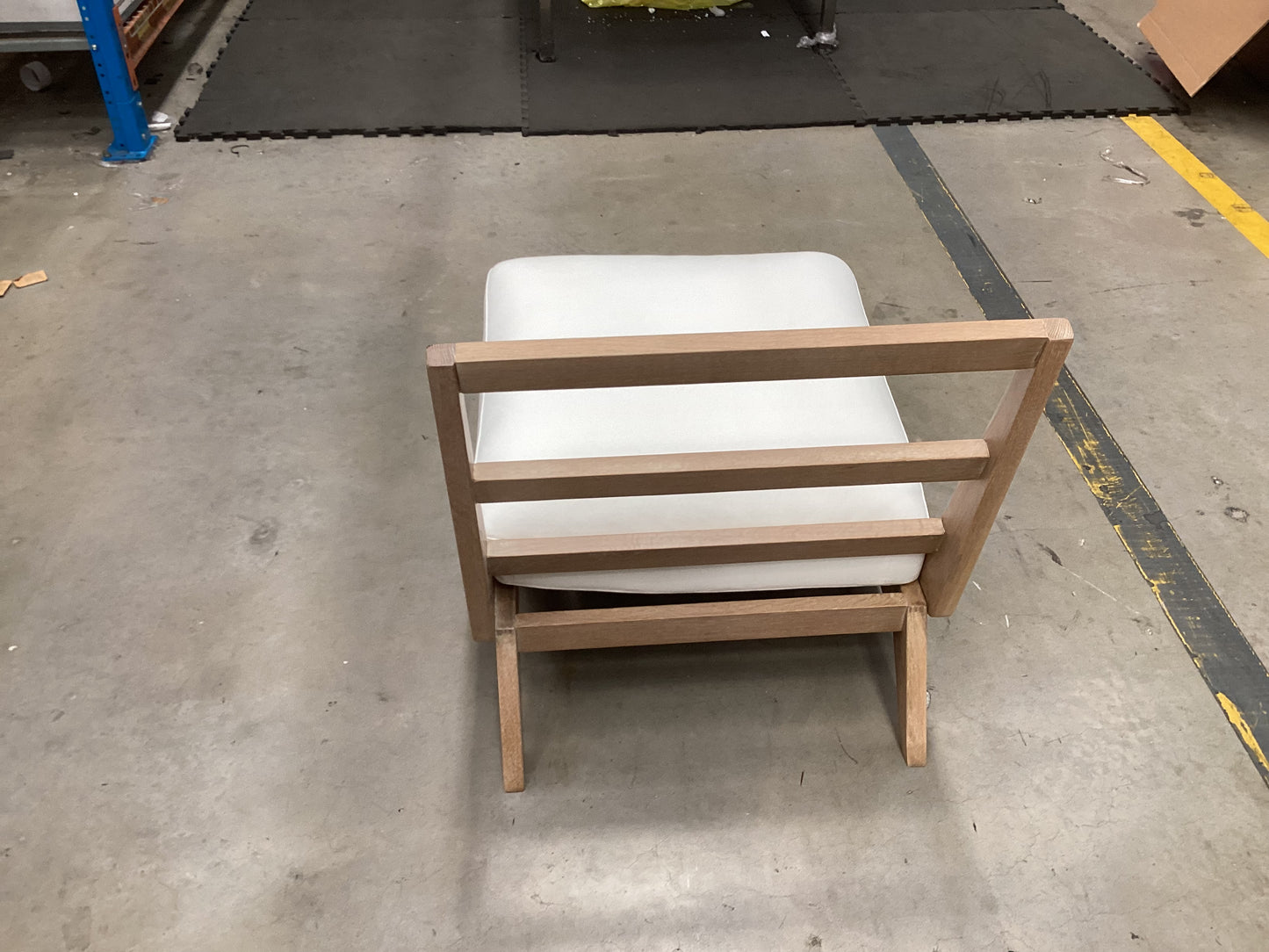 QLD QRS23043 Palm Springs Occasional Armchair Oak Leg