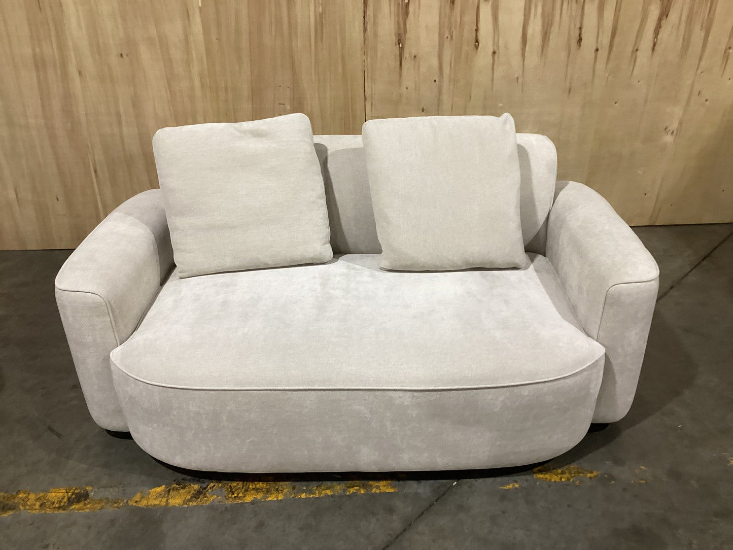 NSW PRN20297 Apartment Sofa 2S Glamour Natural