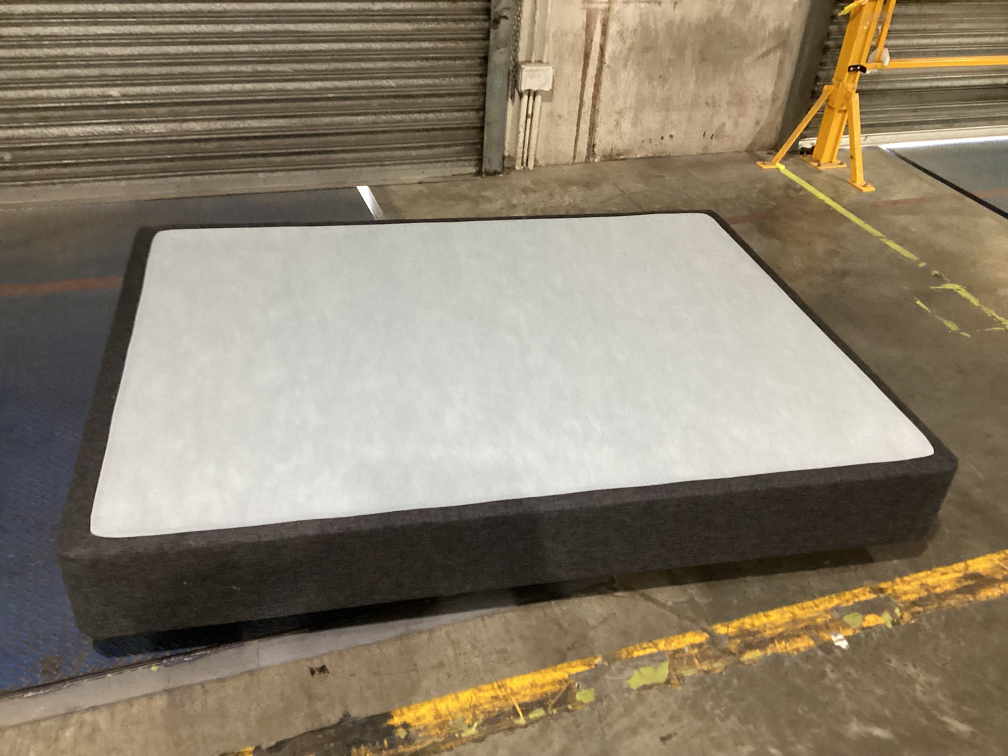 NSW PRN20301 Toorak Floating Bed Base Noyack Shadow