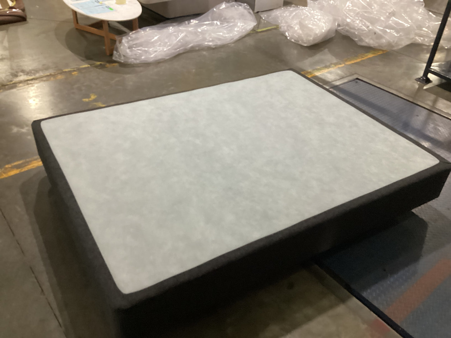 NSW PRN20301 Toorak Floating Bed Base Noyack Shadow