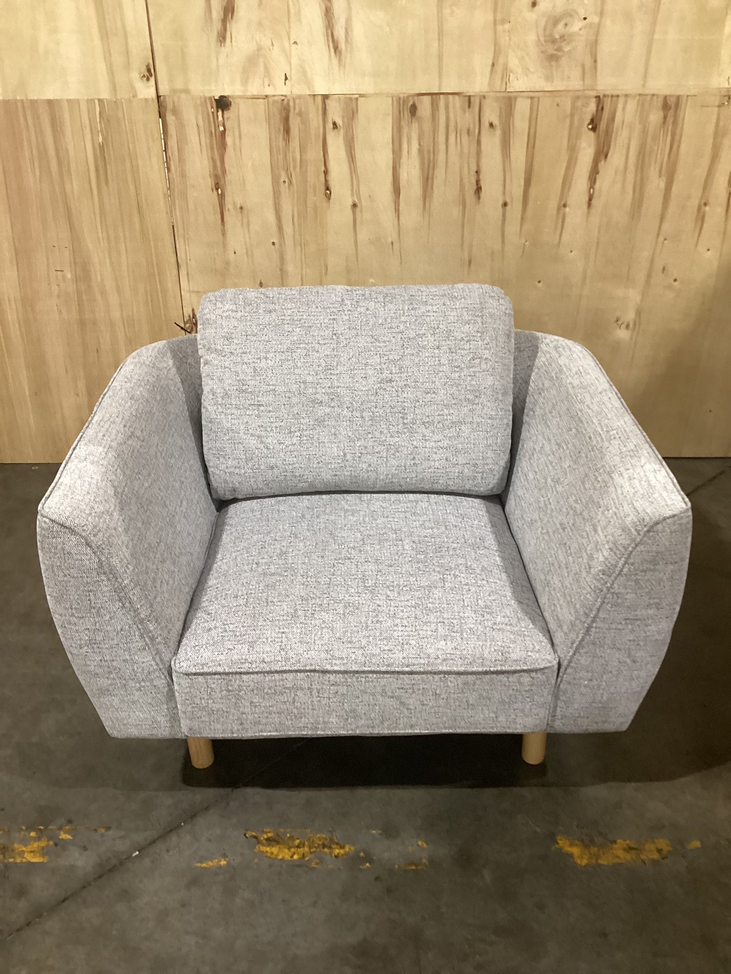 NSW CLN10832 Tomi Armchair Hervey Pepper