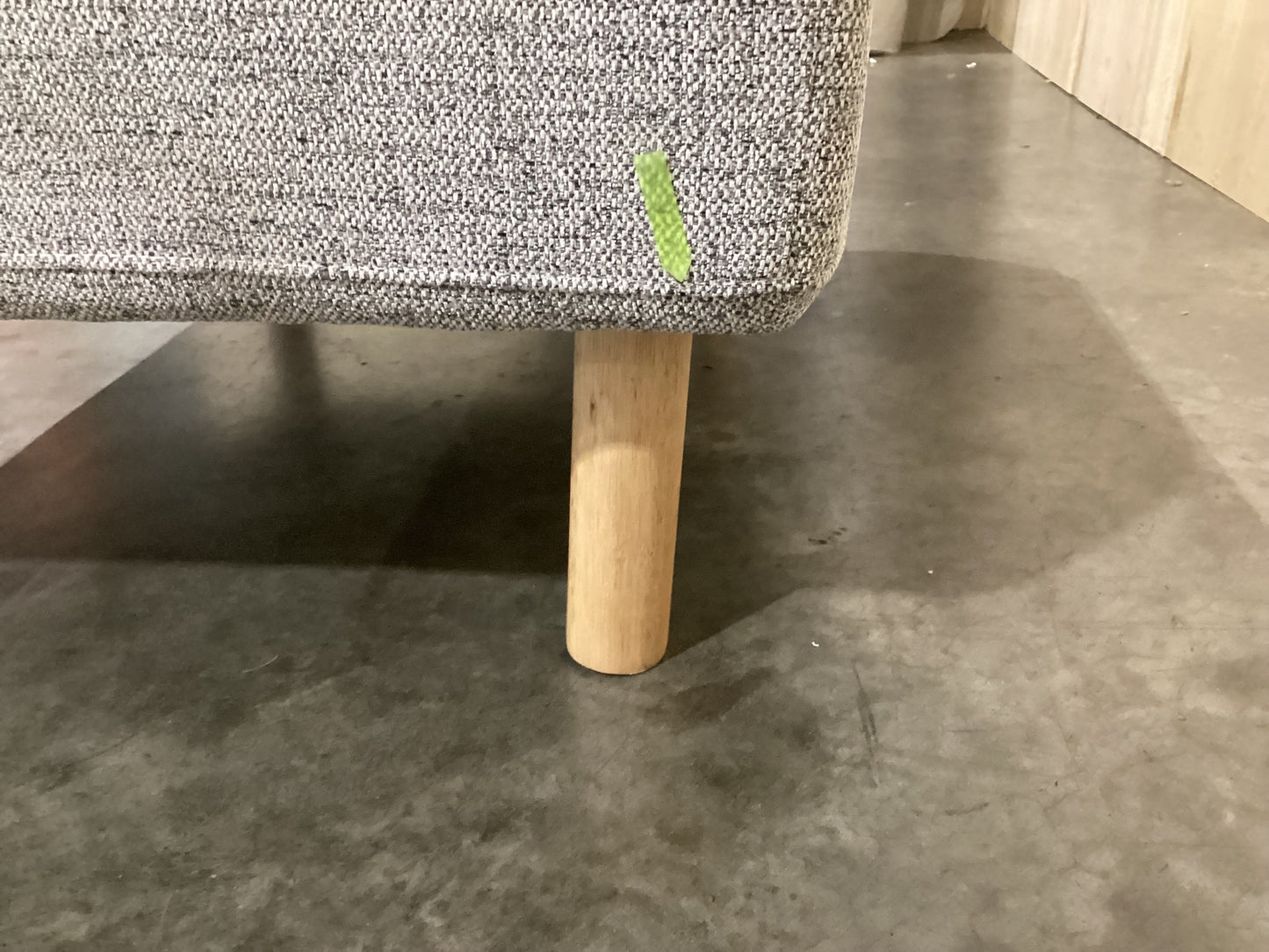 NSW CLN10833 Tomi Ottoman Hervey Pepper