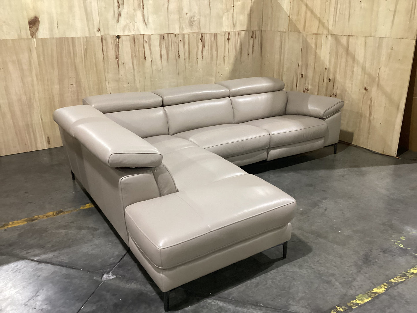 NSW MT24538 Cora Recliner Modular Corner Terminal LAF+3S RAF Torello Tan (1 Motion)