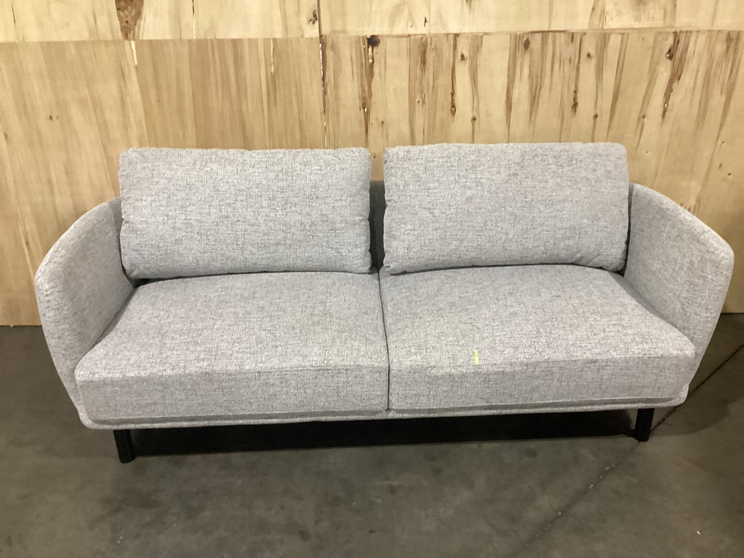 NSW PRN20336 Cleo Sofa 3S Black Leg Hervey Pepper