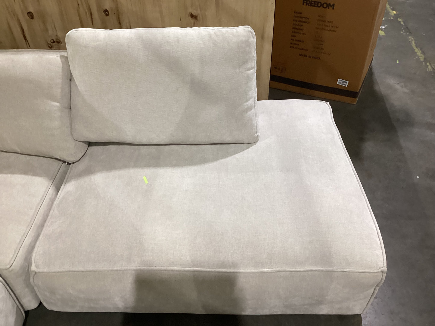 NSW MT24588 Apartment Modular LAF Chaise+Corner+End Terminal  RAF+ 2S Armless Glamour Natural