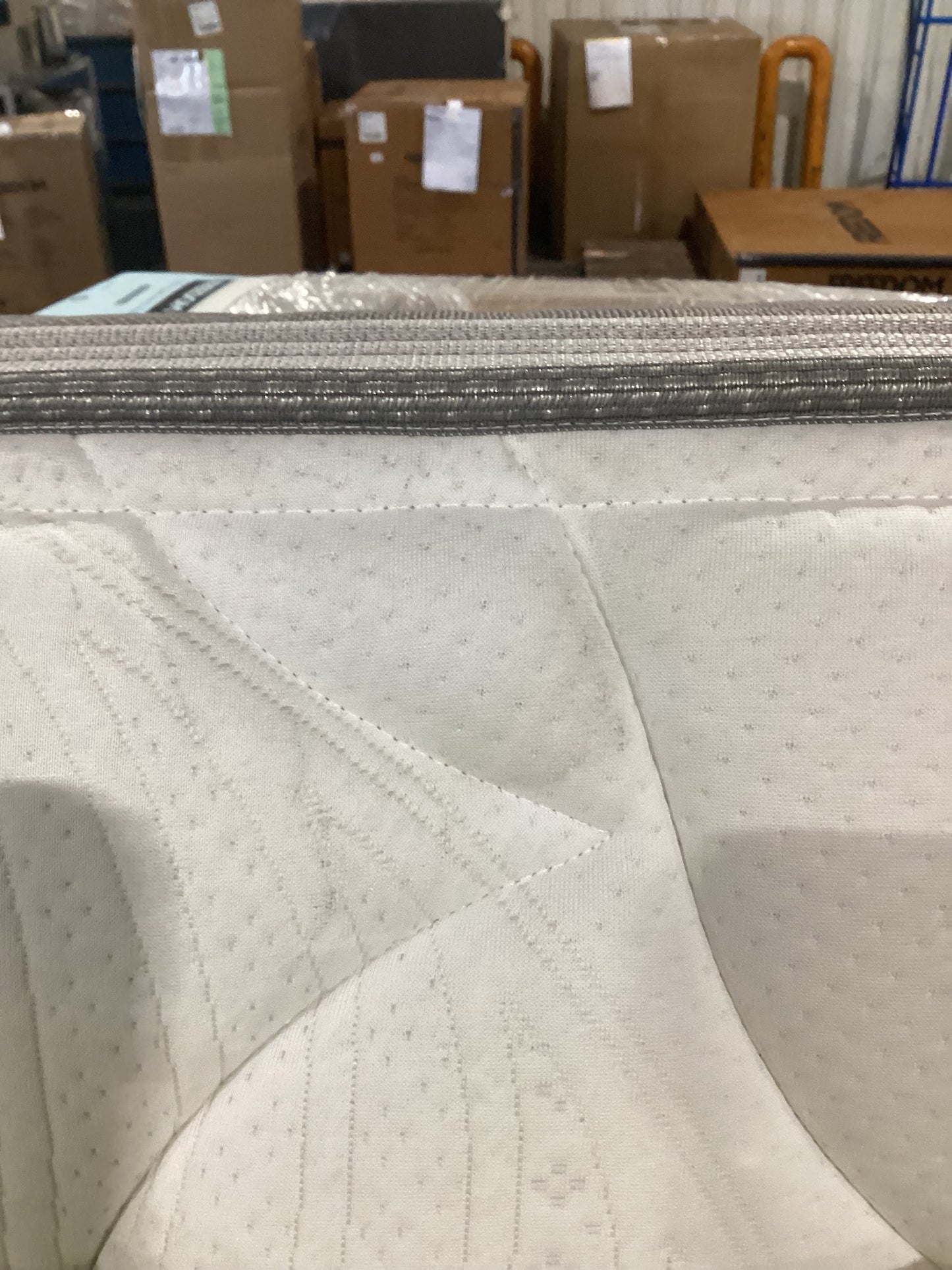 NSW CLN11452 Cygnus Plush Queen Mattress