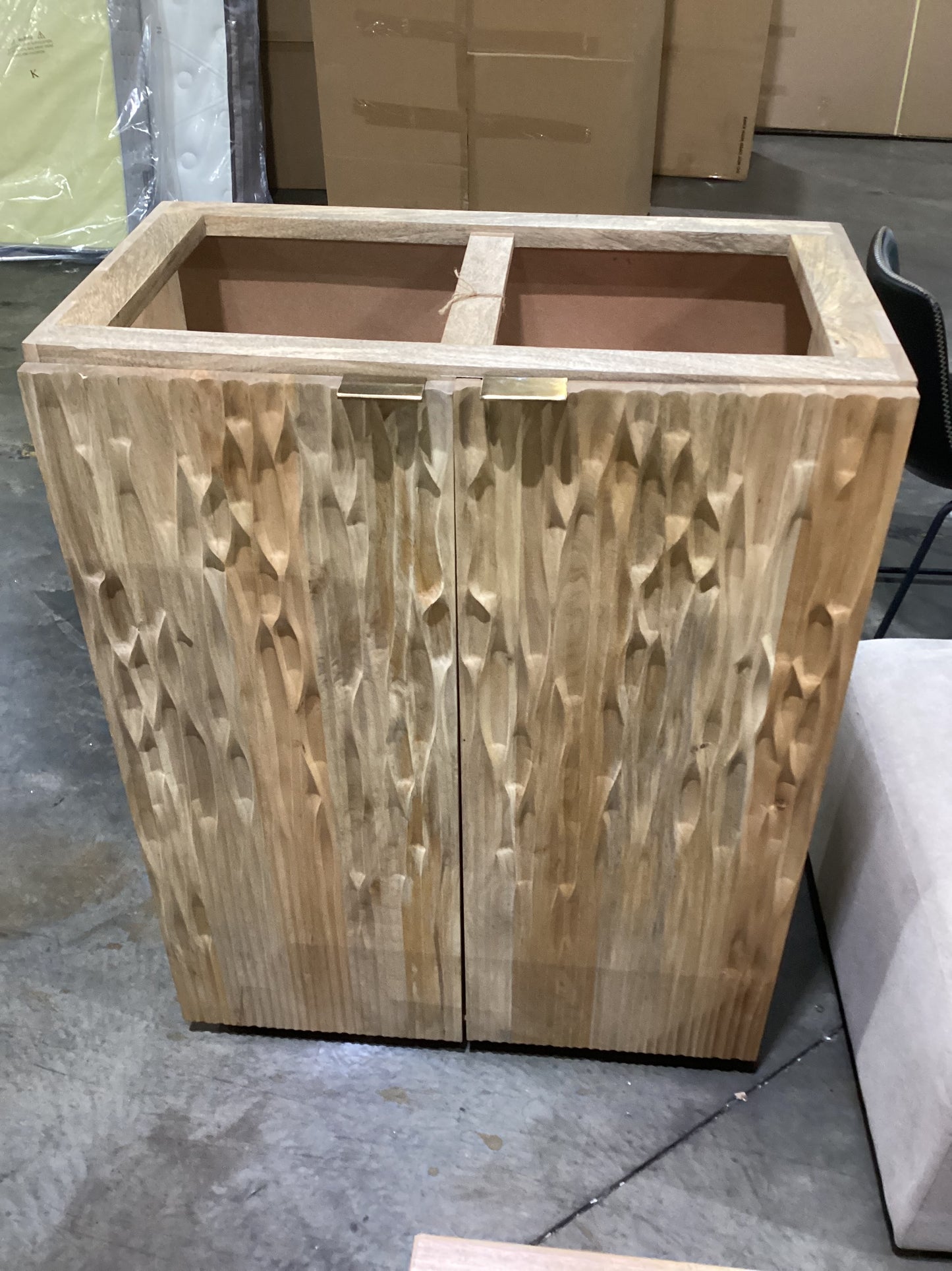 NSW CLN11597 Ripple Bar Cabinet Natural MKII Base