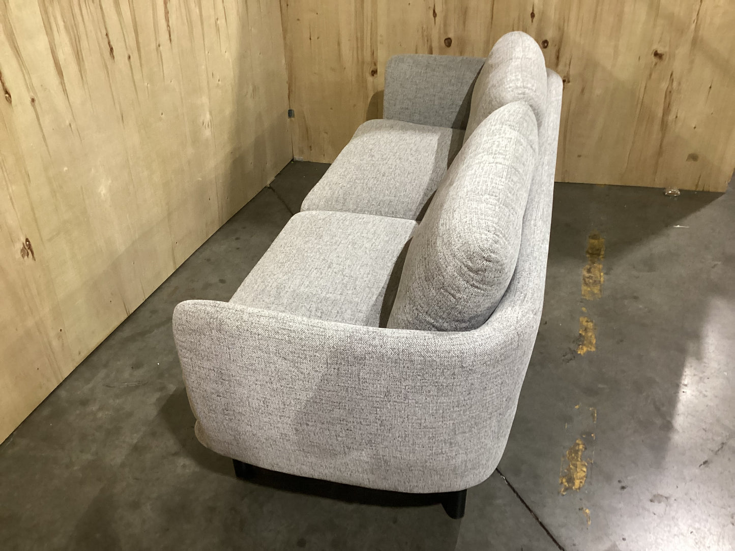 NSW CLN11715 Cleo Sofa 3S Herveey Pepper Black Leg