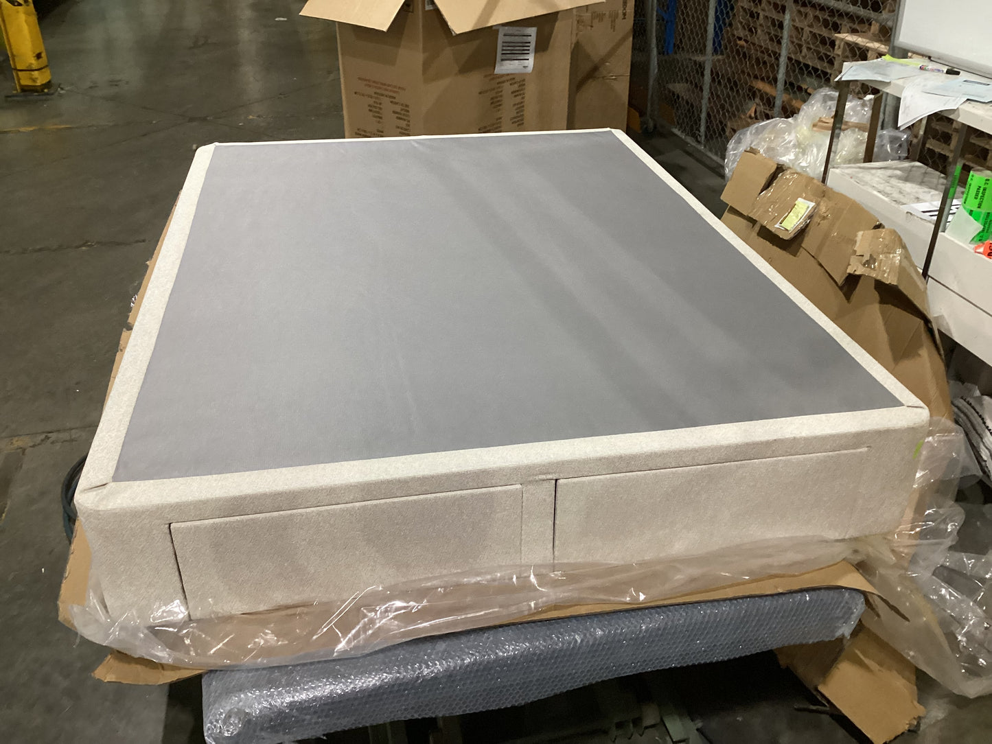 NSW CLN11722 Somerton Drawer Base Front Queen Freedom Comfort