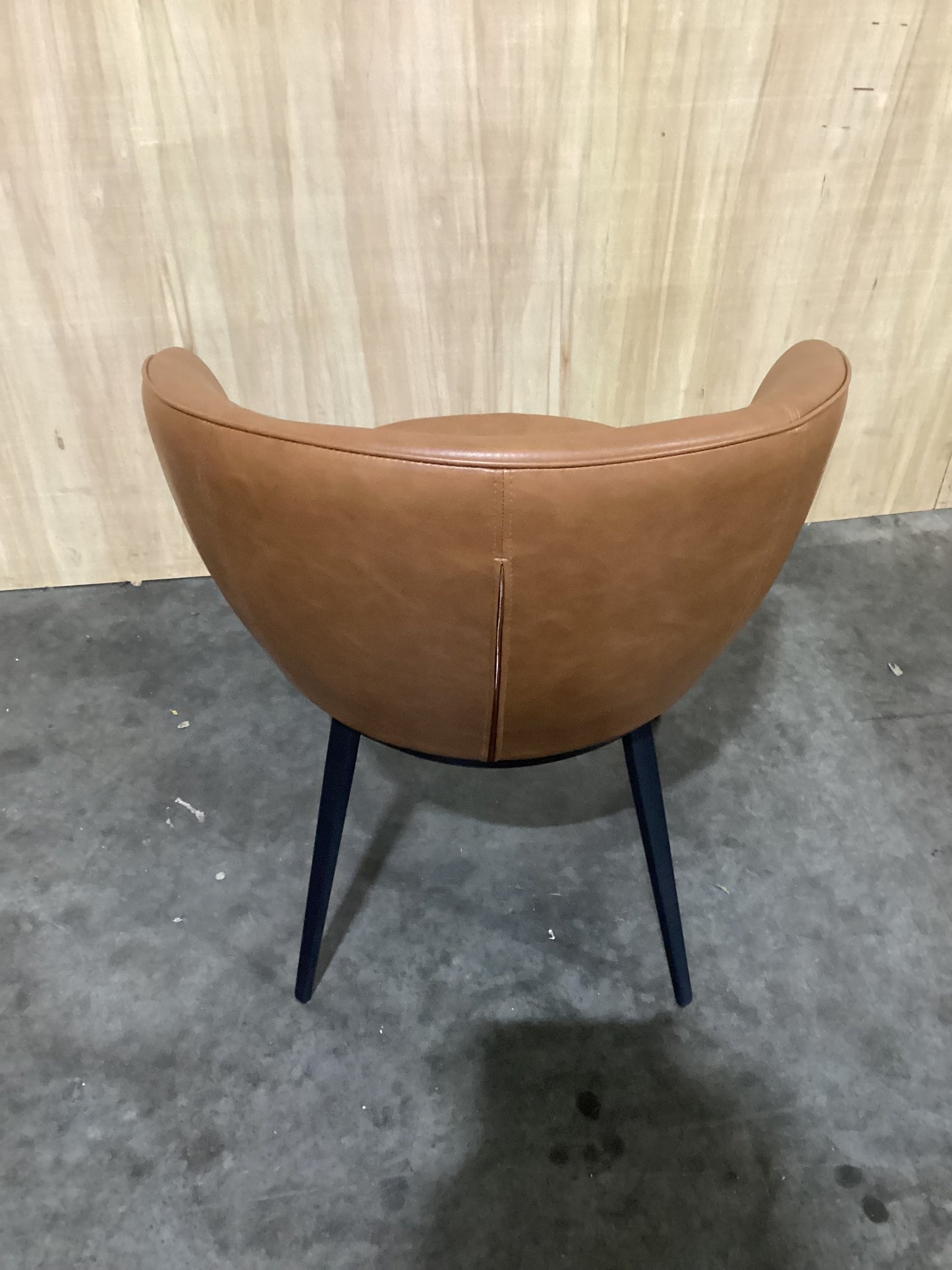 NSW CLN11730 Selena Carver Chair Vegan Leather Tan