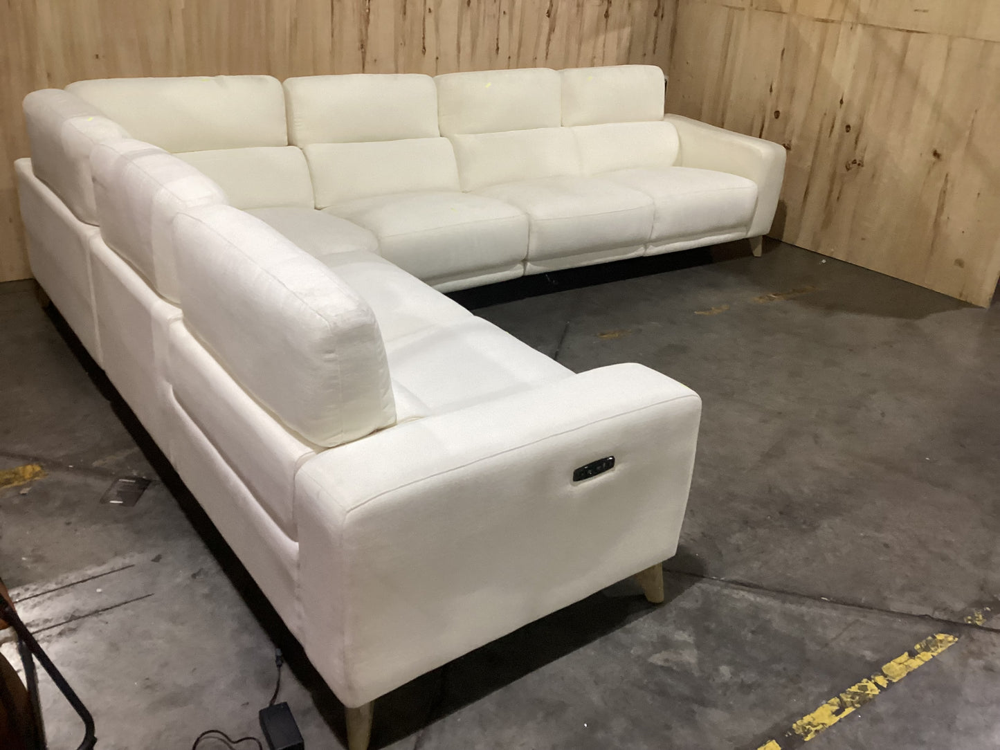 NSW MT24683 Sterling Recliner Modular Corner+2.5S LAF+2.5S RAF+Armless 1.25S Top Cream