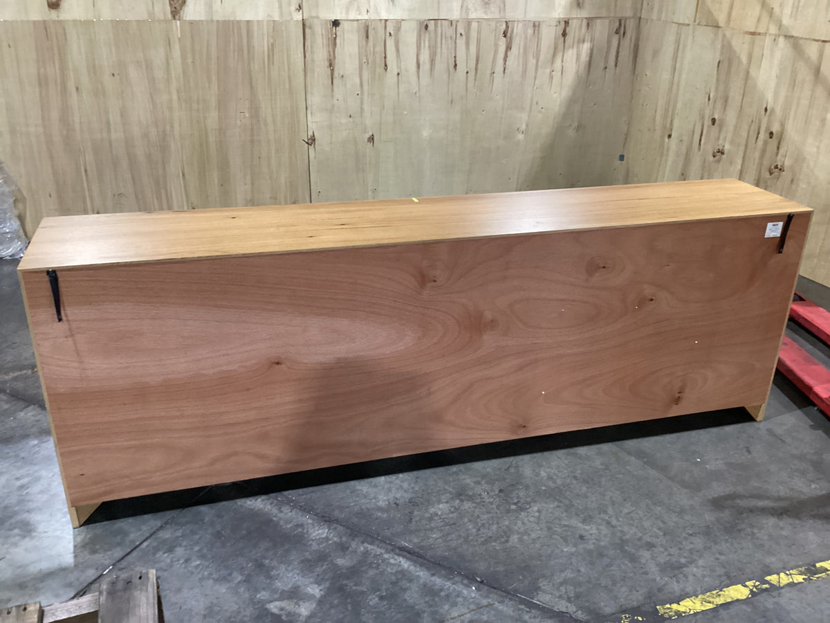 NSW CLN11807 Mosman Buffet 240cm