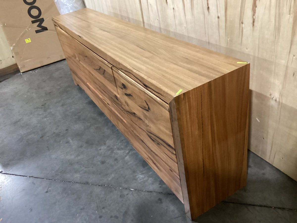 NSW CLN11804 Mosman Buffet 240cm