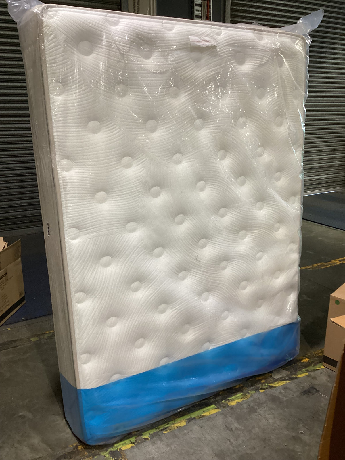 NSW CLN21006 Sealy Solara Medium Mattress Queen