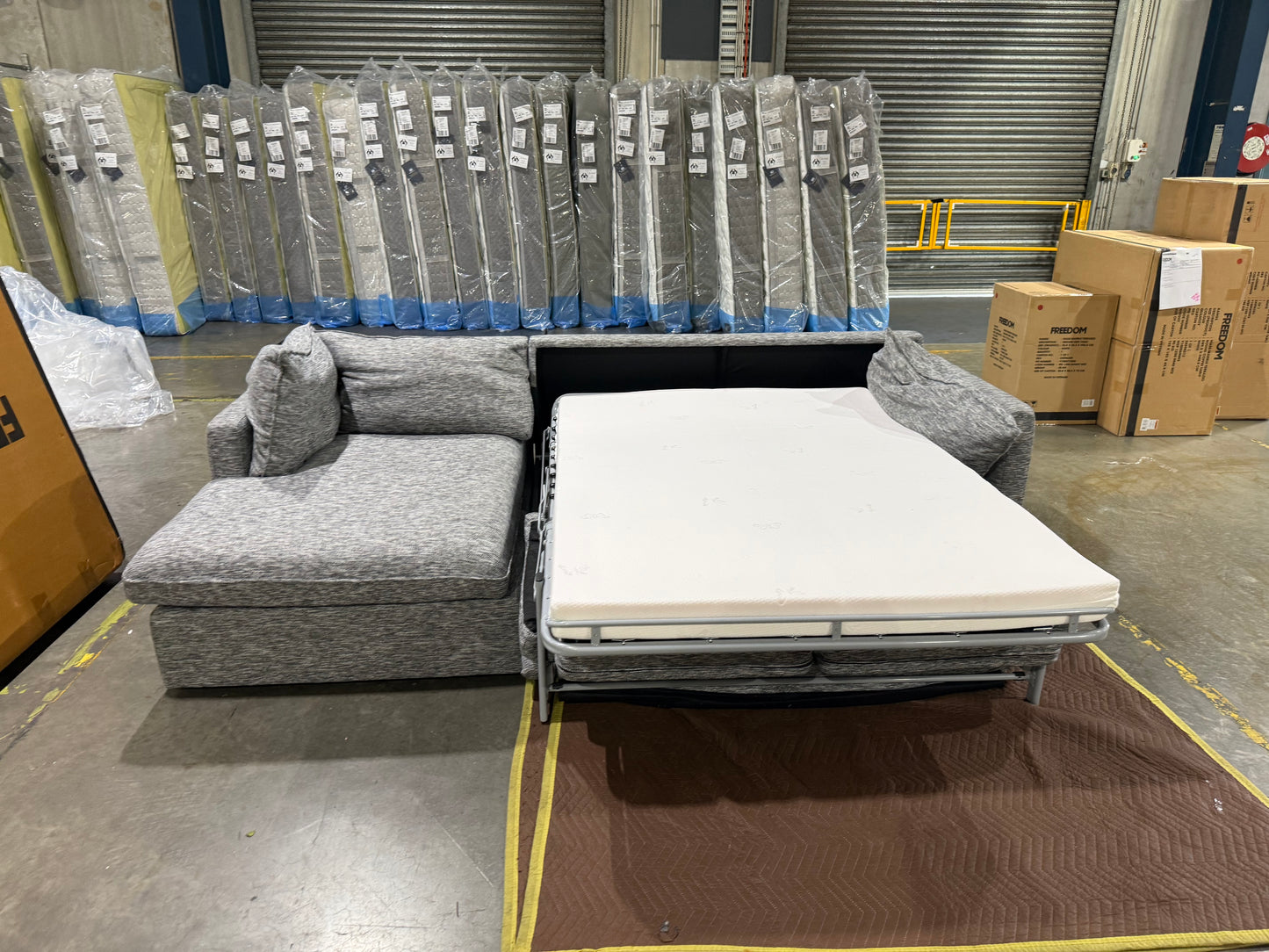 NSW MT24620 Sorrento Modular Sofa Bed Chaise LAF+3S RAF Alpha Graphite