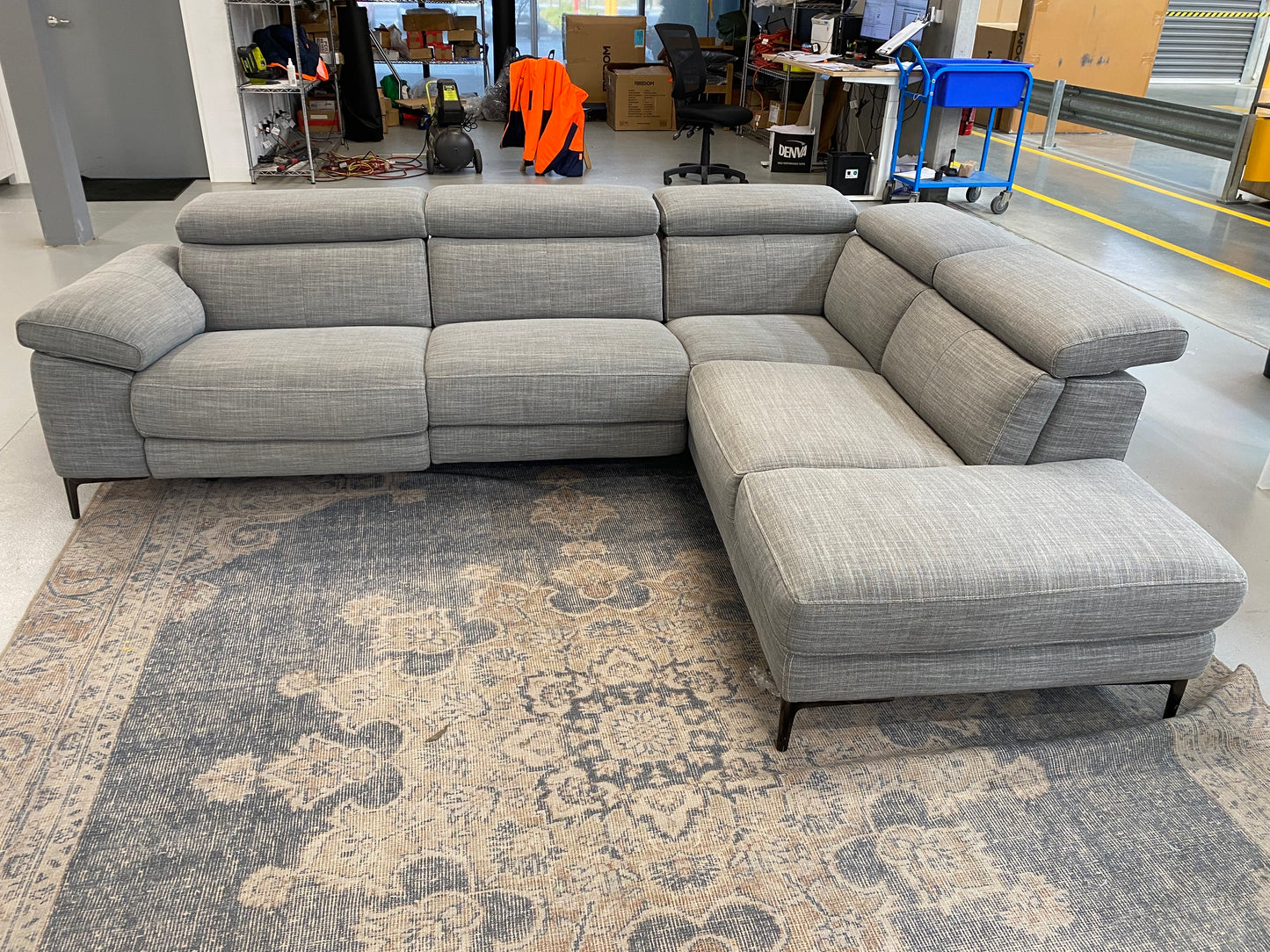 VICDC Cora Electric Modular Austria Grey 24265201|VRS132753|24265218|VRS132752