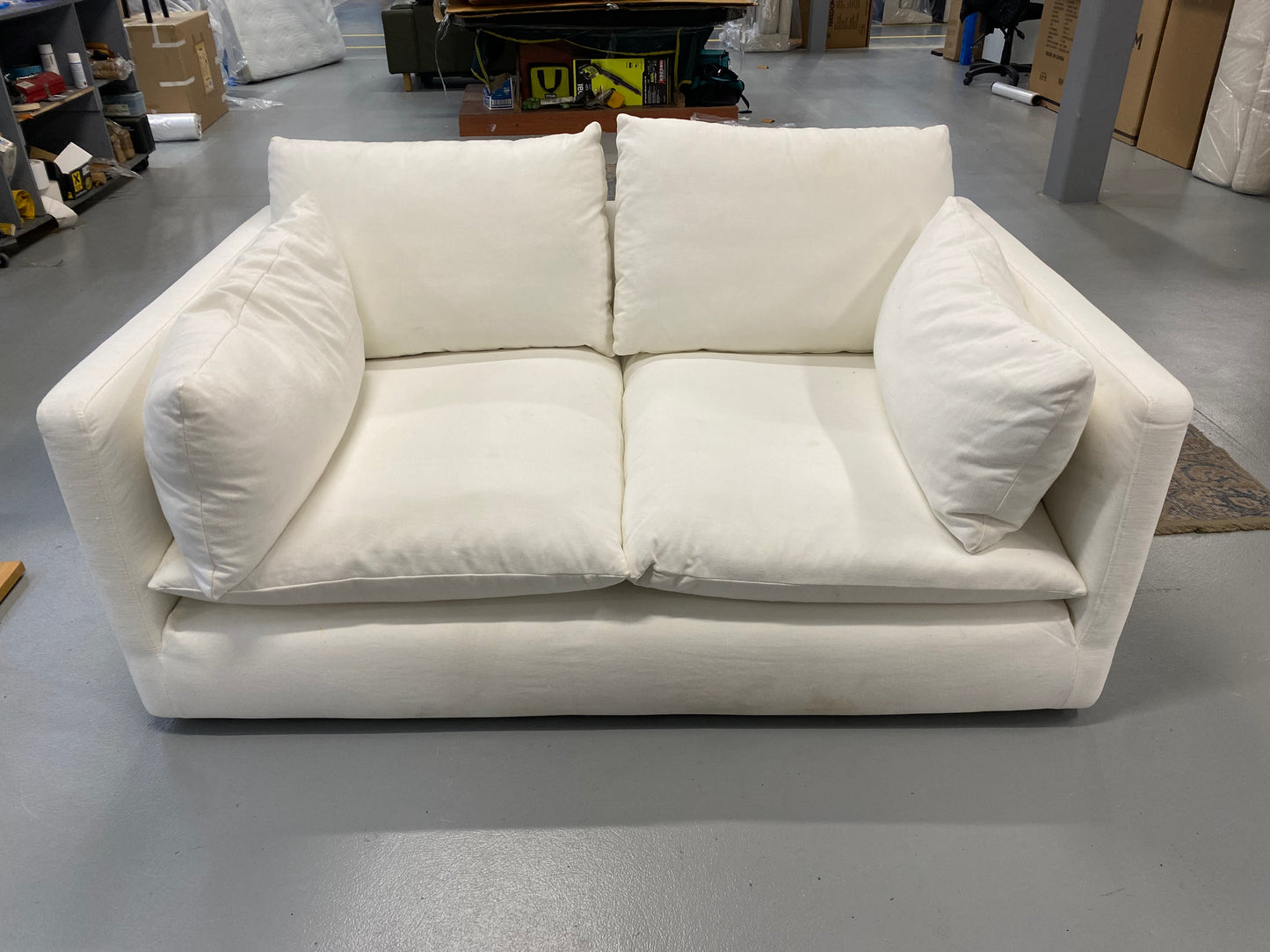 VICDC Sanctuary Sofa 2S Native Linen 24698535|VRS132763