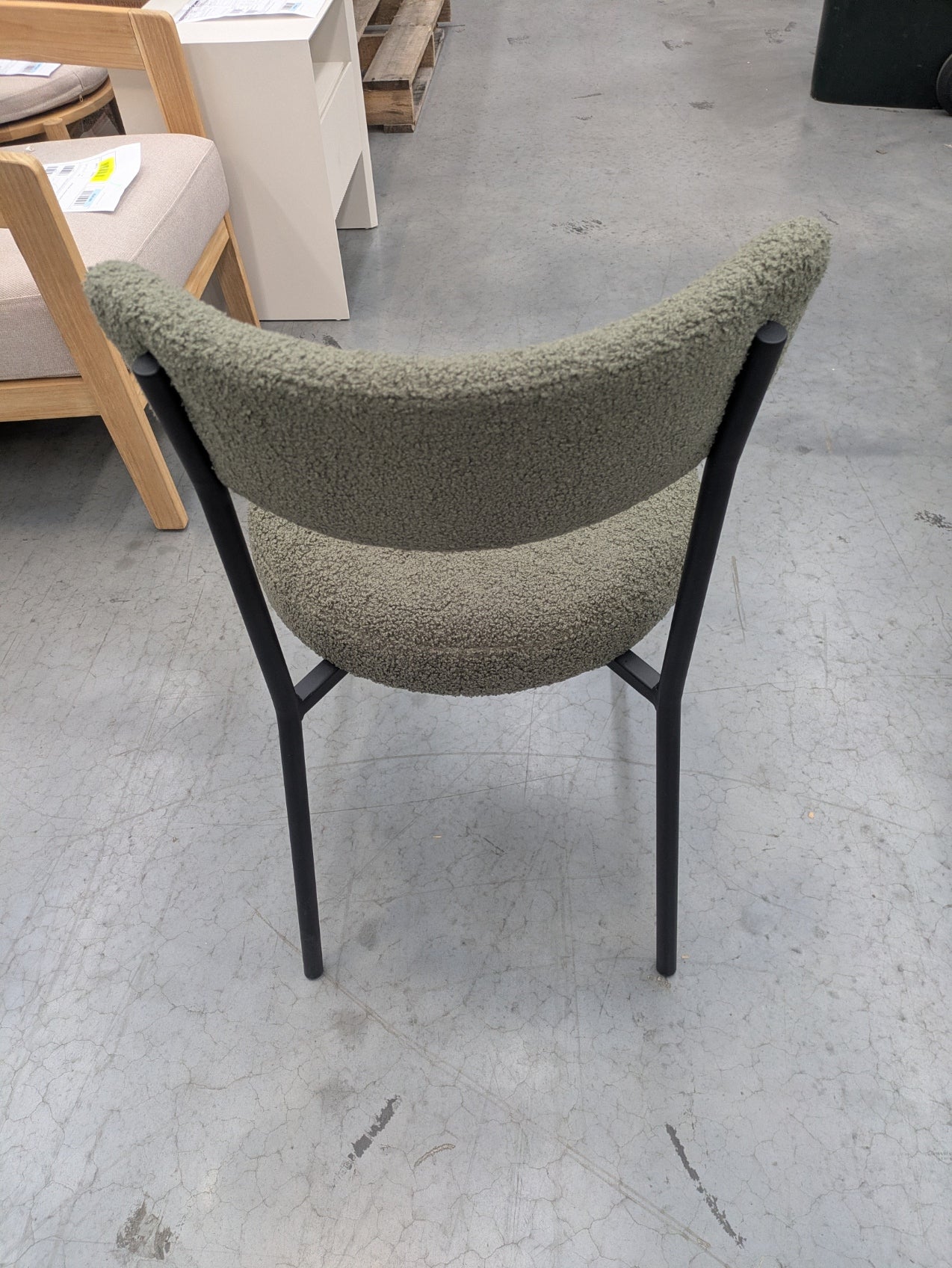 VICDC CLV20177 Alexa Dining Chair Teddy Olive