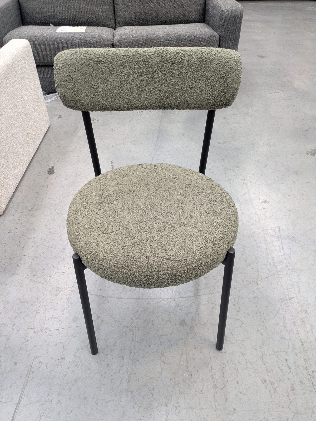 VICDC CLV20177 Alexa Dining Chair Teddy Olive