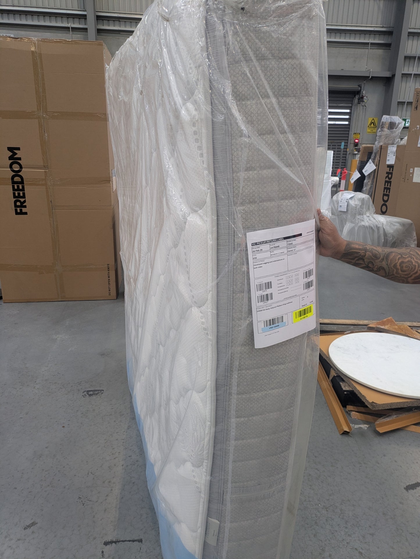 VICDC CLV20179 Sealy Halycon Medium King Mattress
