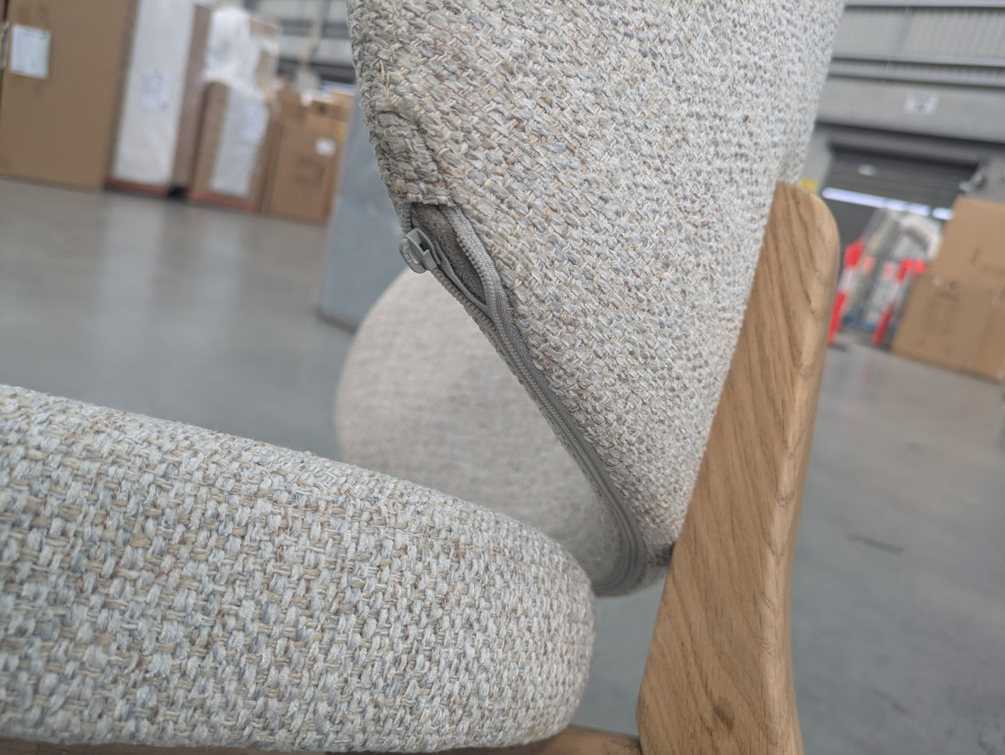 VICDC CLV20205 Gomez Dining Chair - Oak Frame Oat