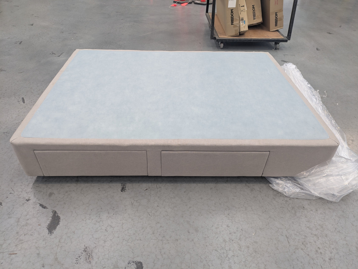 VICDC CLV20204 OLR Toorak Floating 4 Drawer Base Q Cat 3