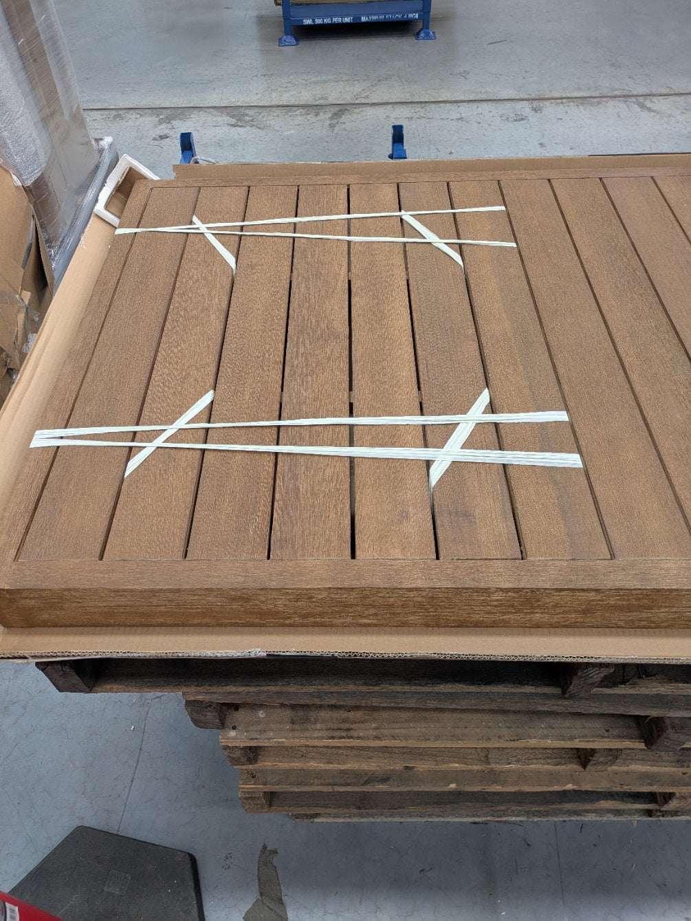 VICDC CLV20214 Cannes Outdoor dining Table 267x100cm Acacia MKII