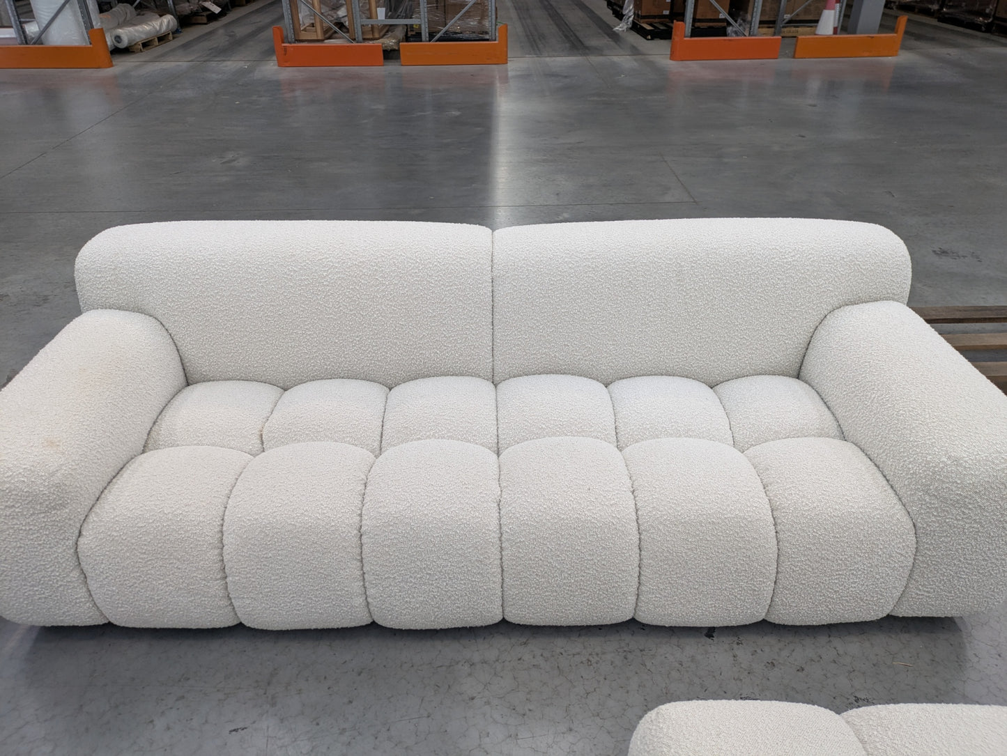 VICDC CLV20216 Aero Sofa 3S Jacquard Boucle Cream