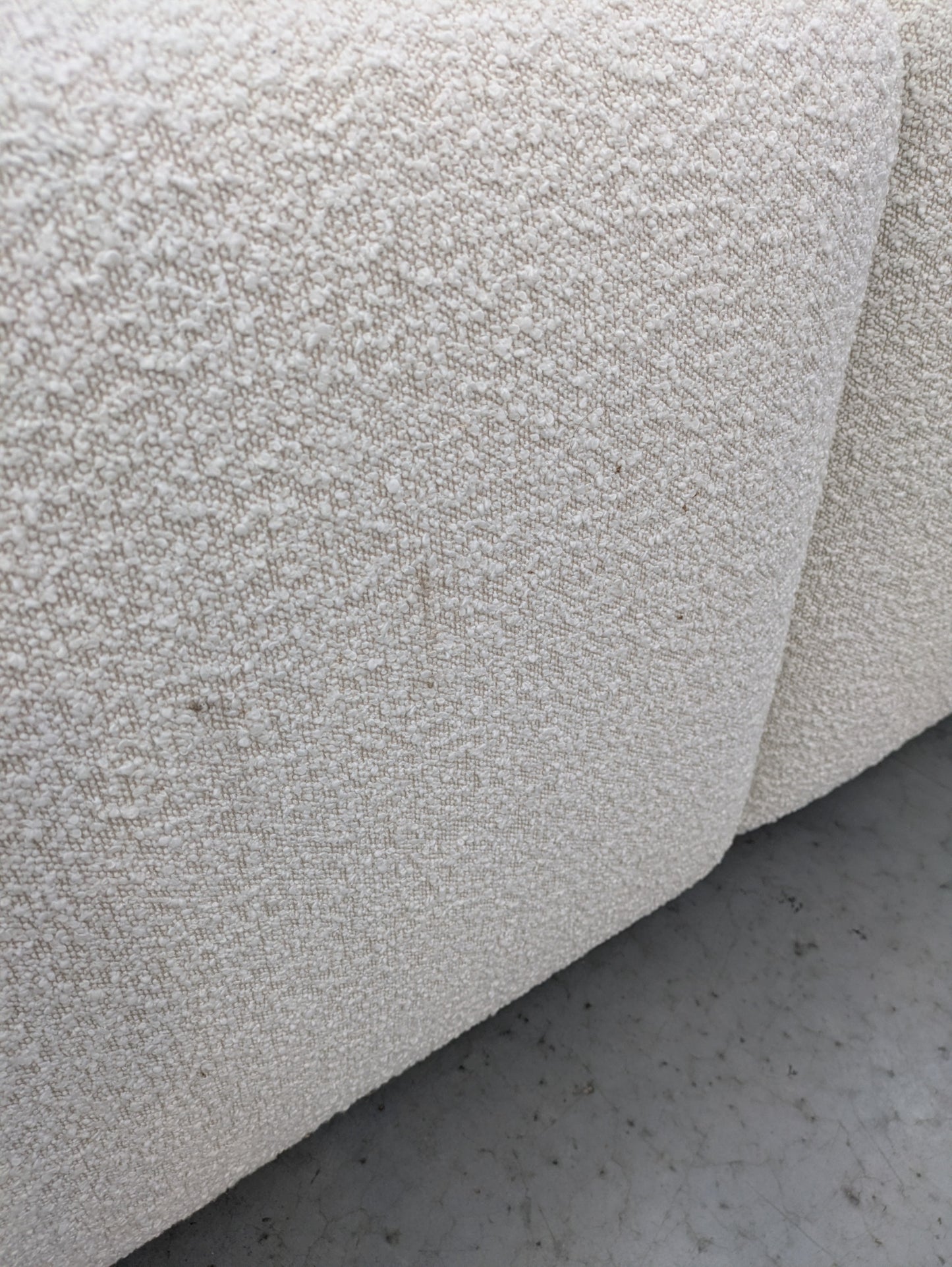VICDC CLV20218 Aero Sofa 3S Jacquard Boucle Cream